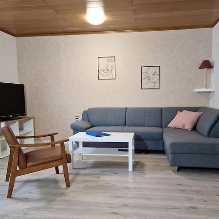 Grosszuegige Ferienwohnung 4+1 P. Büttelborn Kültér fotó