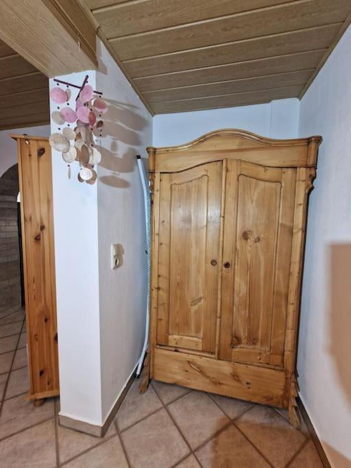 Grosszuegige Ferienwohnung 4+1 P. Büttelborn Kültér fotó